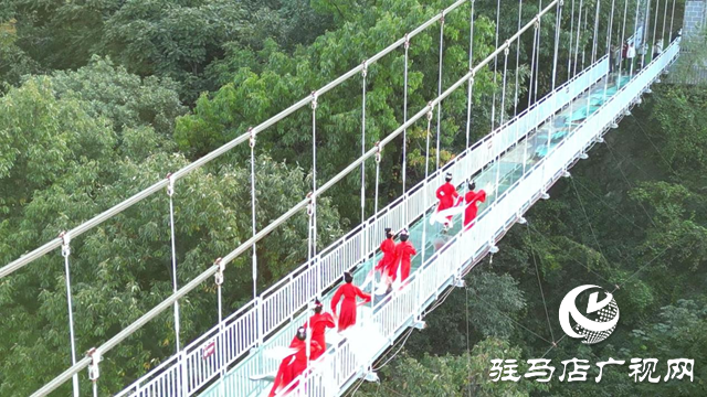 駐馬店金頂山風景區：傳統文化融入山水 古風舞蹈增色景區