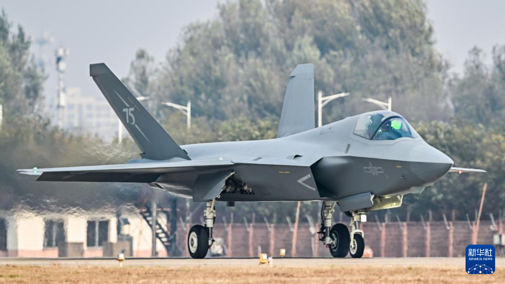 中國空軍殲-35A、紅-19等新型裝備將首次公開亮相
