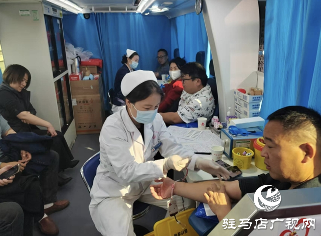 平輿縣射橋鎮：熱血齊匯聚 愛心滿鄉鎮