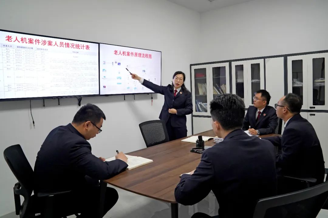 98萬部手機被“控制”，每月偷偷扣錢……