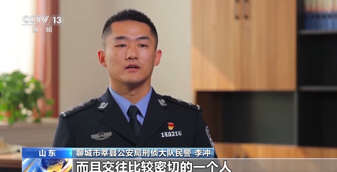 砸車窗偷走一麻袋“古董” 結果竟是入了局中局