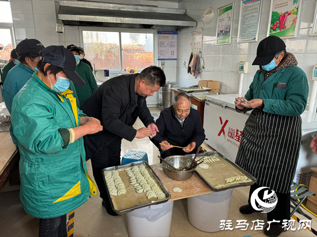 中國殘聯副主席張銀良冬至看望慰問殘疾人