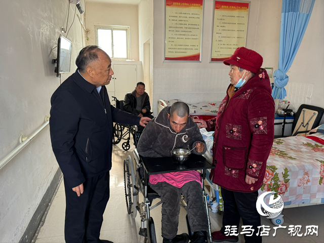 中國殘聯副主席張銀良冬至看望慰問殘疾人