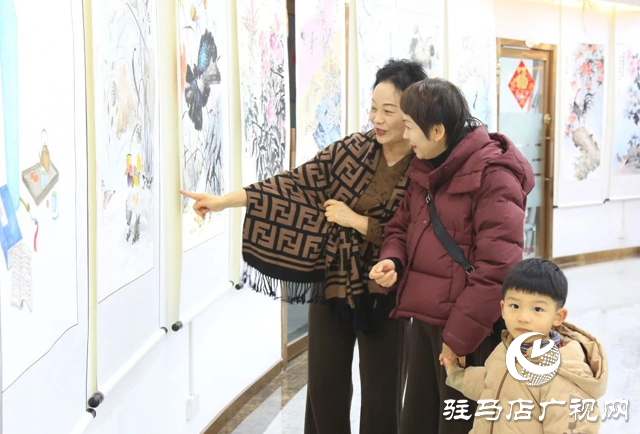 駐馬店市總工會職工夜校舉辦國畫班結業作品展