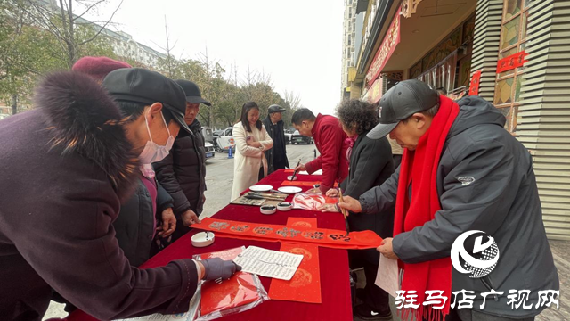 墨香暖人心 送福迎新春