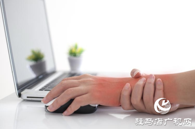 “鼠標手”納入職業病目錄 專家教你如何應對