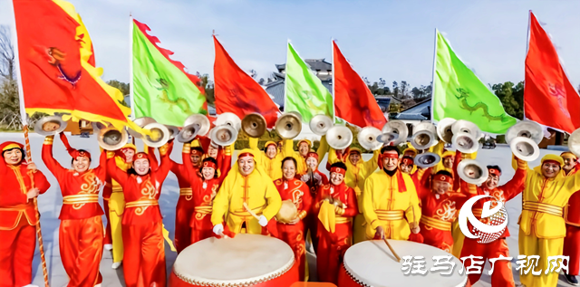 “咚咚鏘”聲中 西平奏響民俗與就業“和諧樂章”