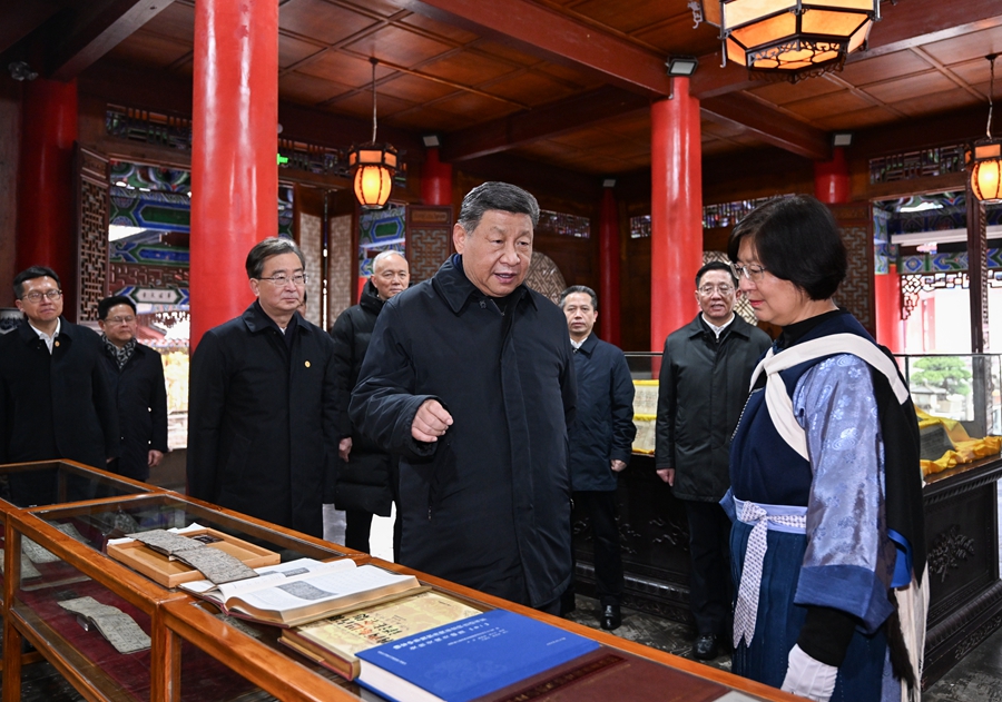 習近平：解放思想改革創新奮發進取真抓實干 在中國式現代化進程中開創云南發展新局面