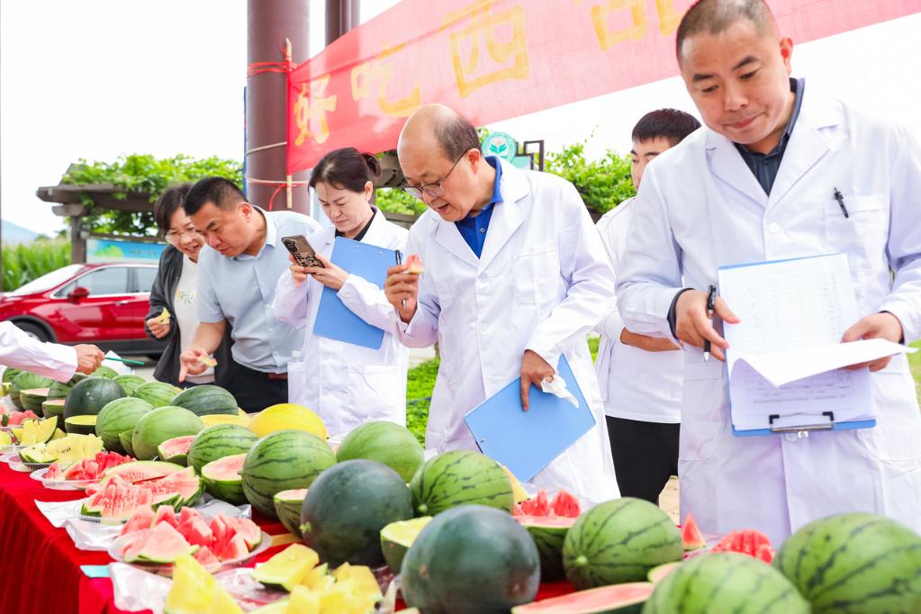 中國人的“吃瓜自由”，底氣越來越足
