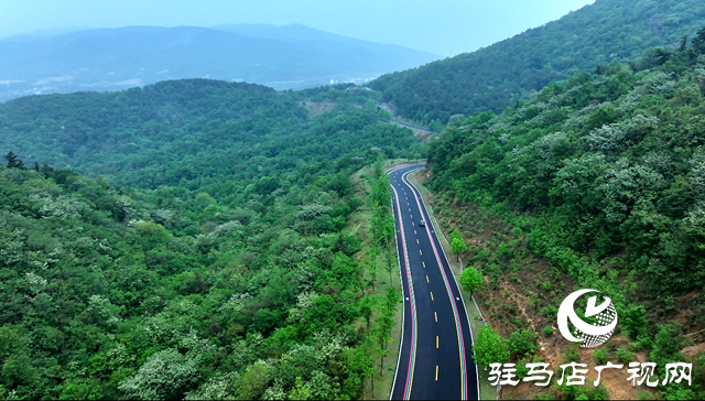 確山縣：彩虹公路“繪”文旅新畫卷 “網紅路”引客流量翻倍