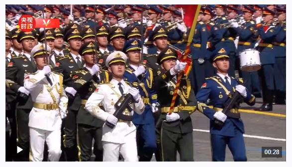 獨家視頻丨習近平向中國人民解放軍儀仗隊致意