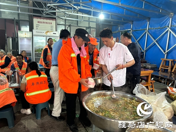 平輿縣政協委員姚林燕：情暖端午 致敬城市守護者