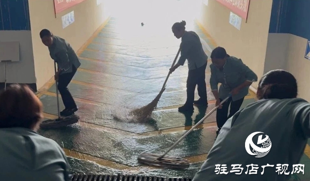  防汛應急演練 守護小區安全