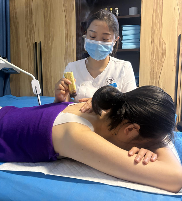 駐馬店冬病夏治火爆開啟 專家：濕熱體質及皮膚敏感人群需謹慎