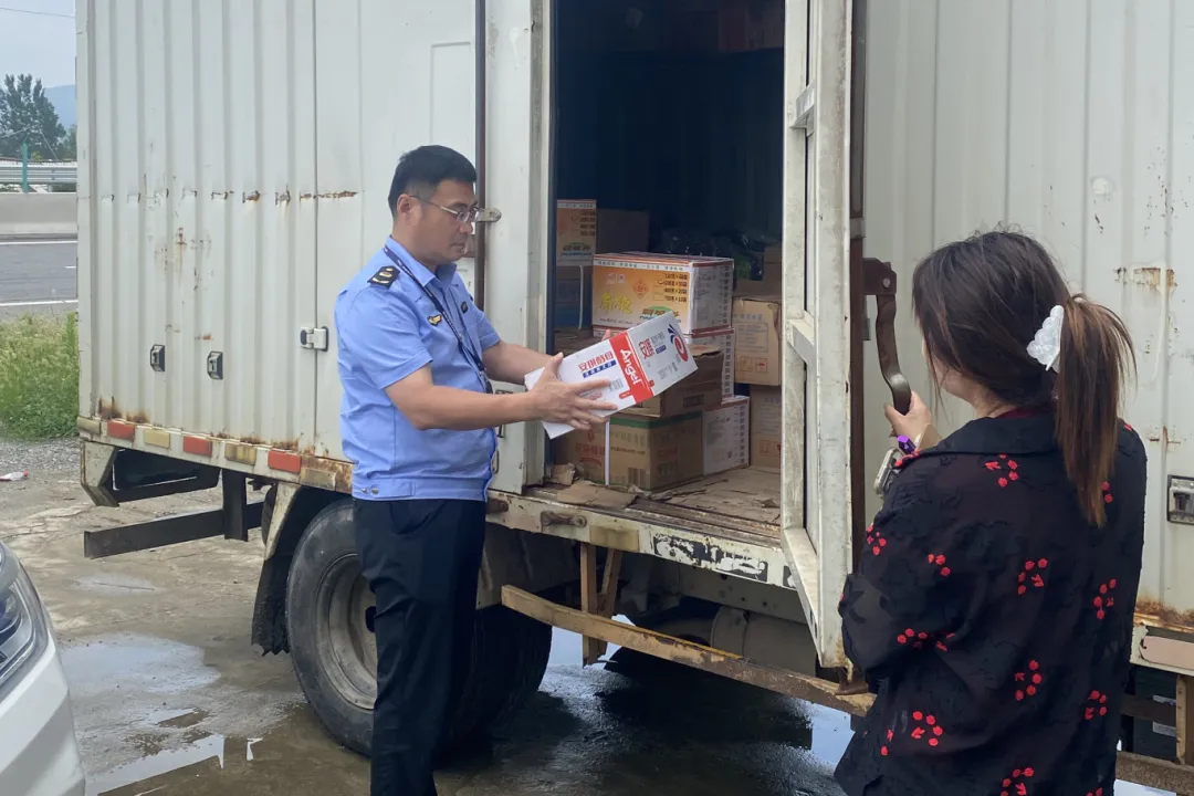 駐馬店重拳出擊！集中整治農村假冒偽劣食品