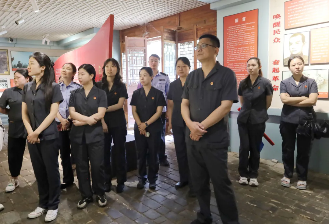 驛法鑄魂鄂豫行 紅色記憶照初心——驛城區人民法院“迎七一”主題黨日活動