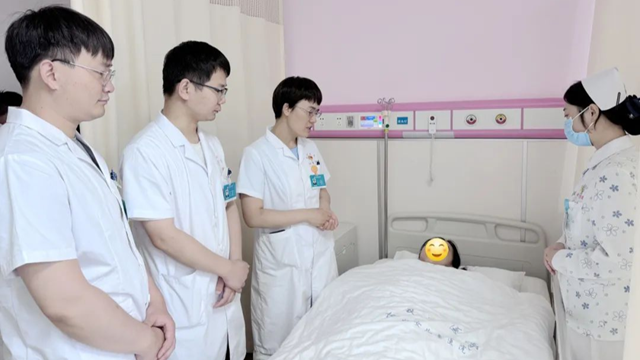 孩子腹痛別當小事，駐馬店市中心醫院成功幫助9歲女孩治愈卵巢畸胎瘤