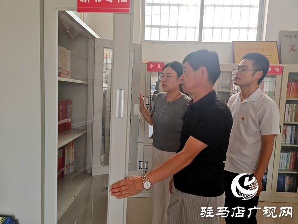 平輿縣辛店鄉：積極推廣“數字書屋”  開啟群眾“指尖閱讀”
