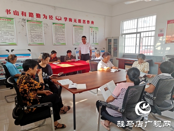 平輿縣辛店鄉：積極推廣“數字書屋”  開啟群眾“指尖閱讀”